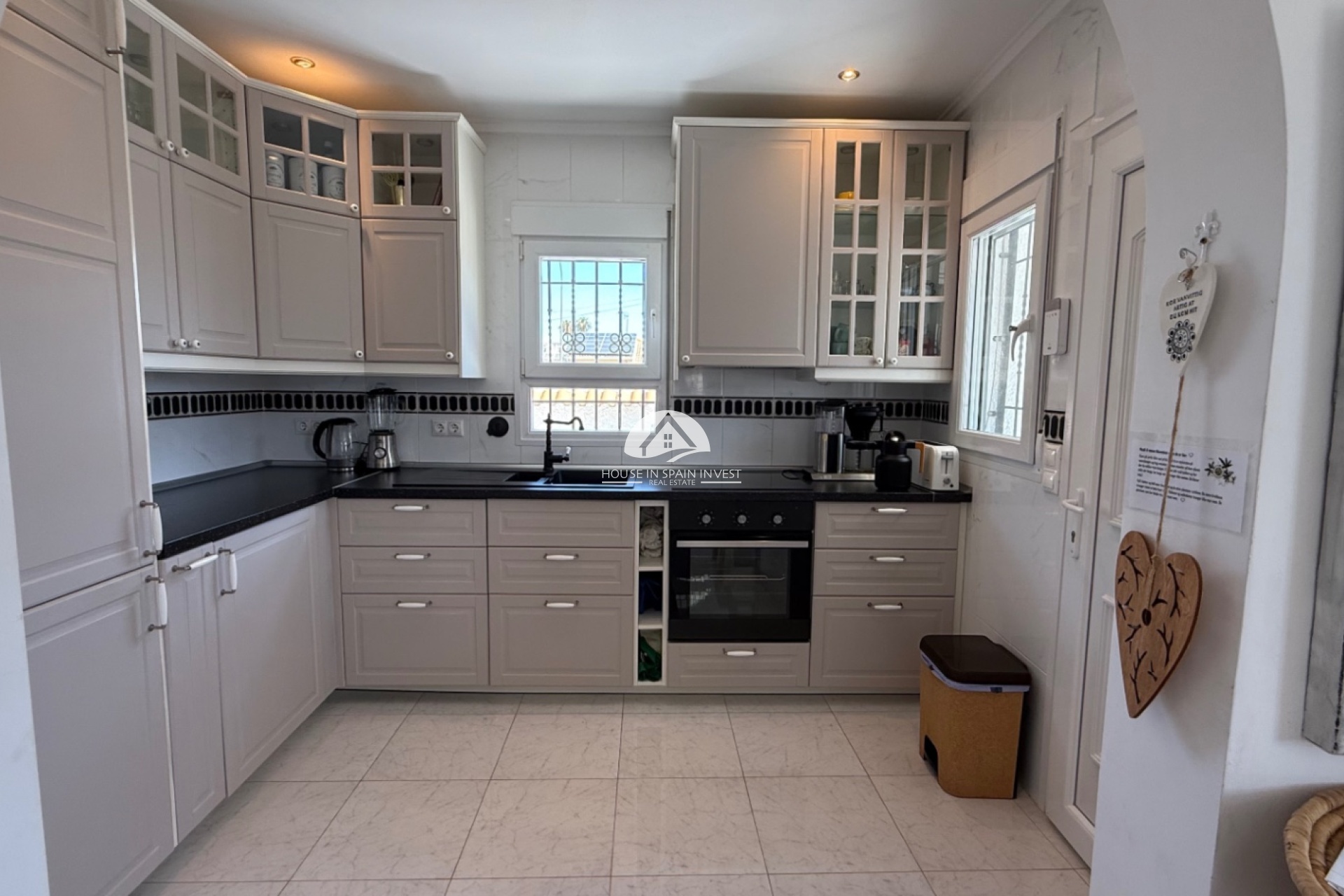 Resale - Villa - Torrevieja - Costa Blanca