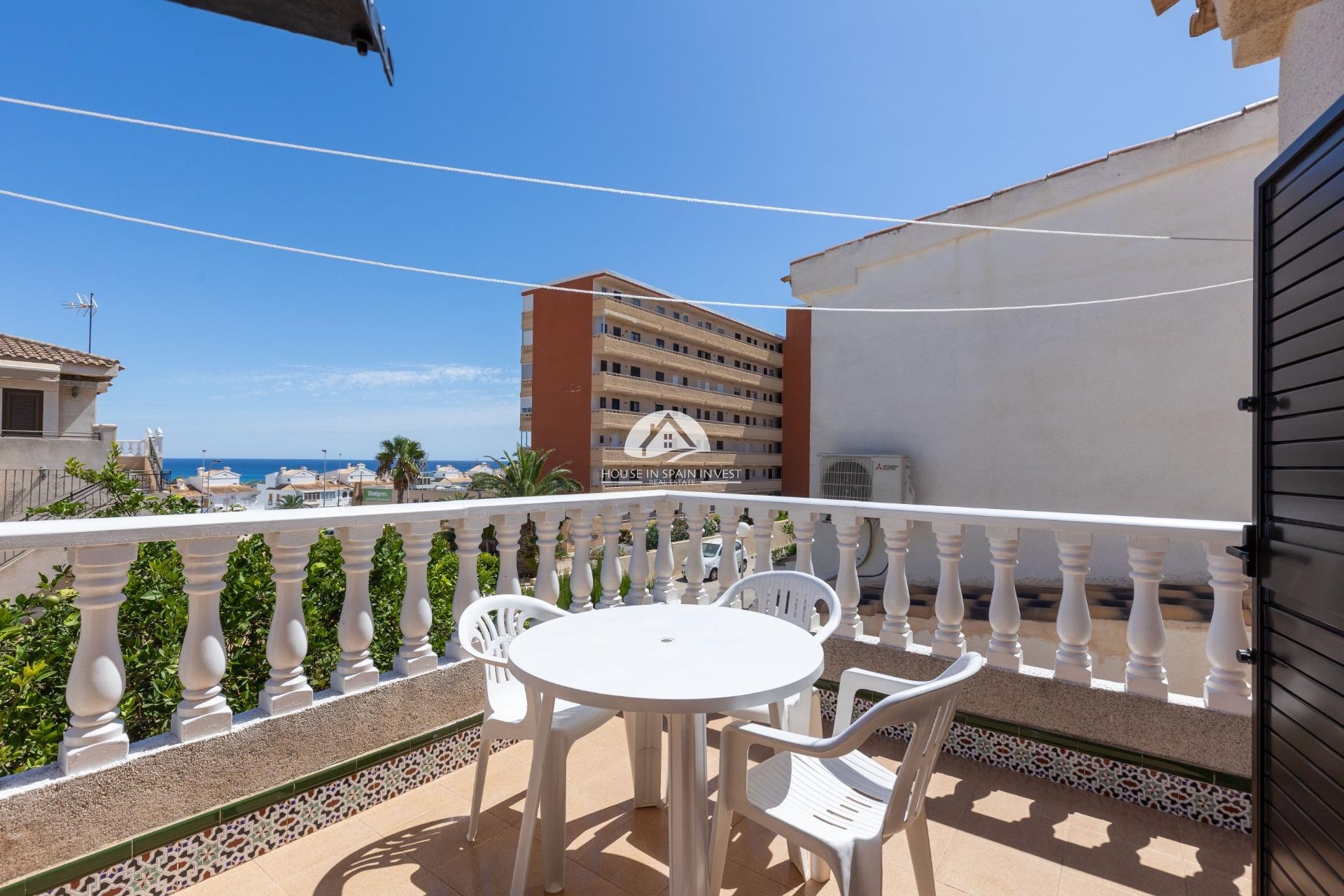 Resale - Villa - Torrevieja - La Mata