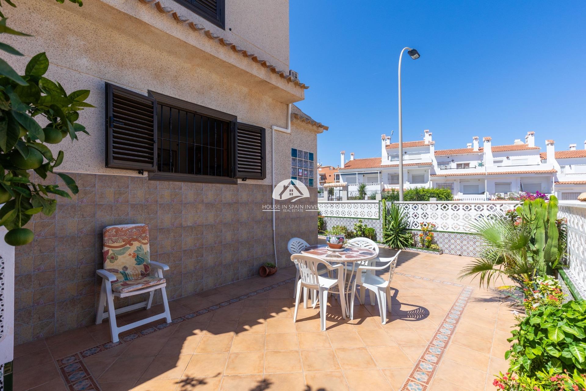 Resale - Villa - Torrevieja - La Mata