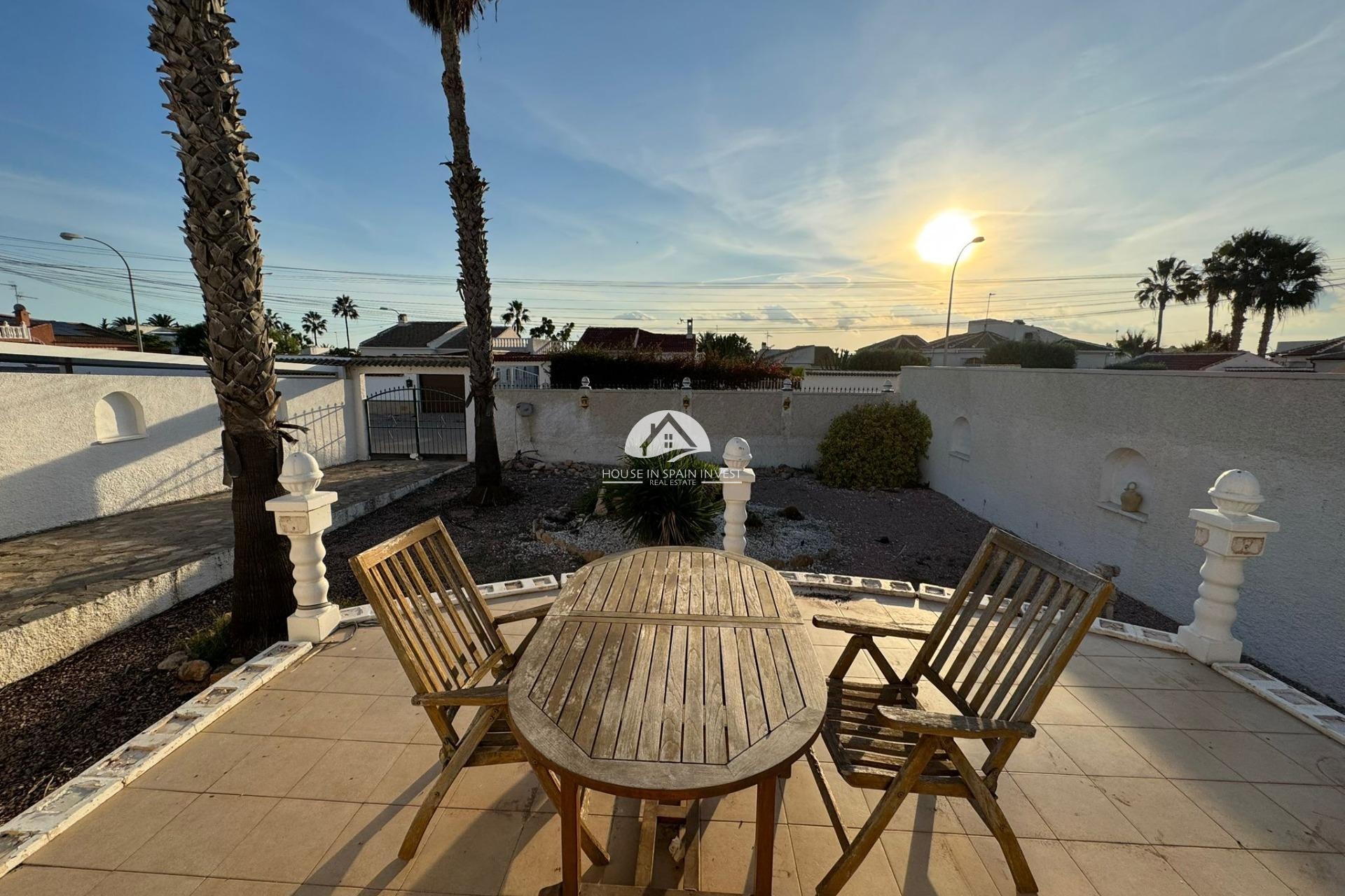 Resale - Villa - Torrevieja - La Siesta - El Chaparral - San Luis