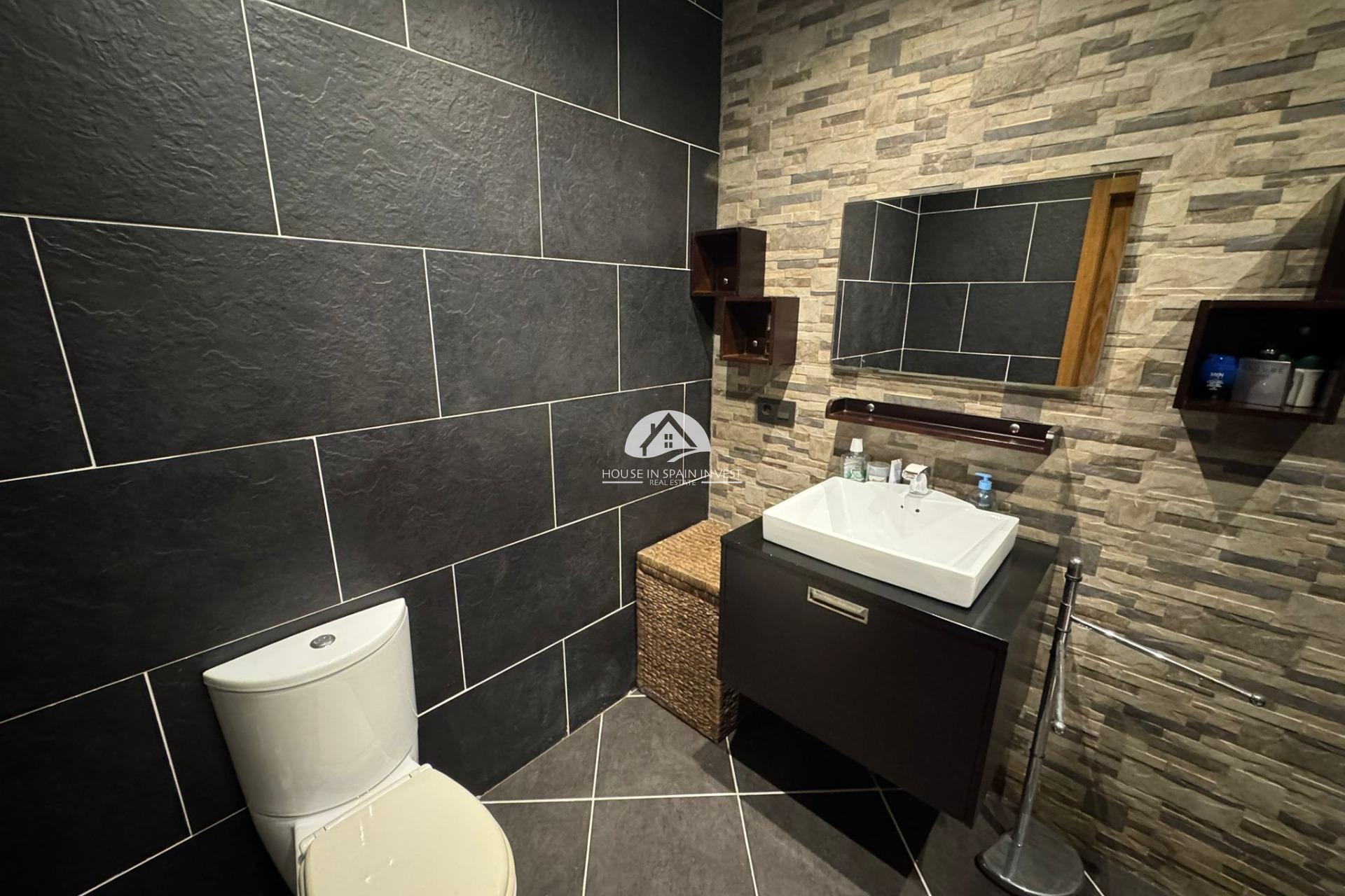 Resale - Villa - Torrevieja - La Siesta - El Chaparral - San Luis