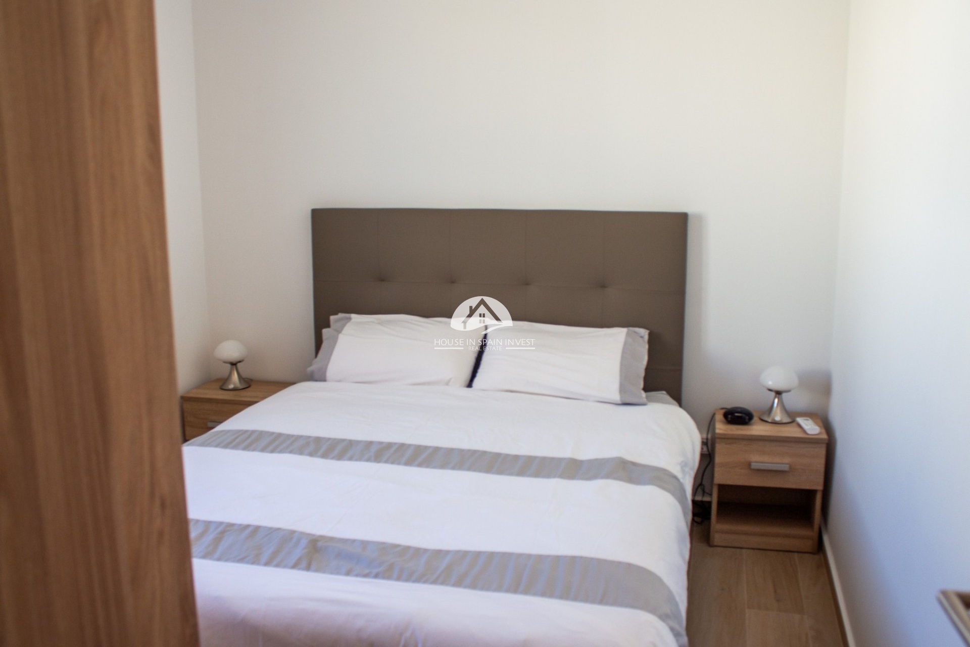 Resale - Villa - Torrevieja - La Siesta - El Salado -  Torreta