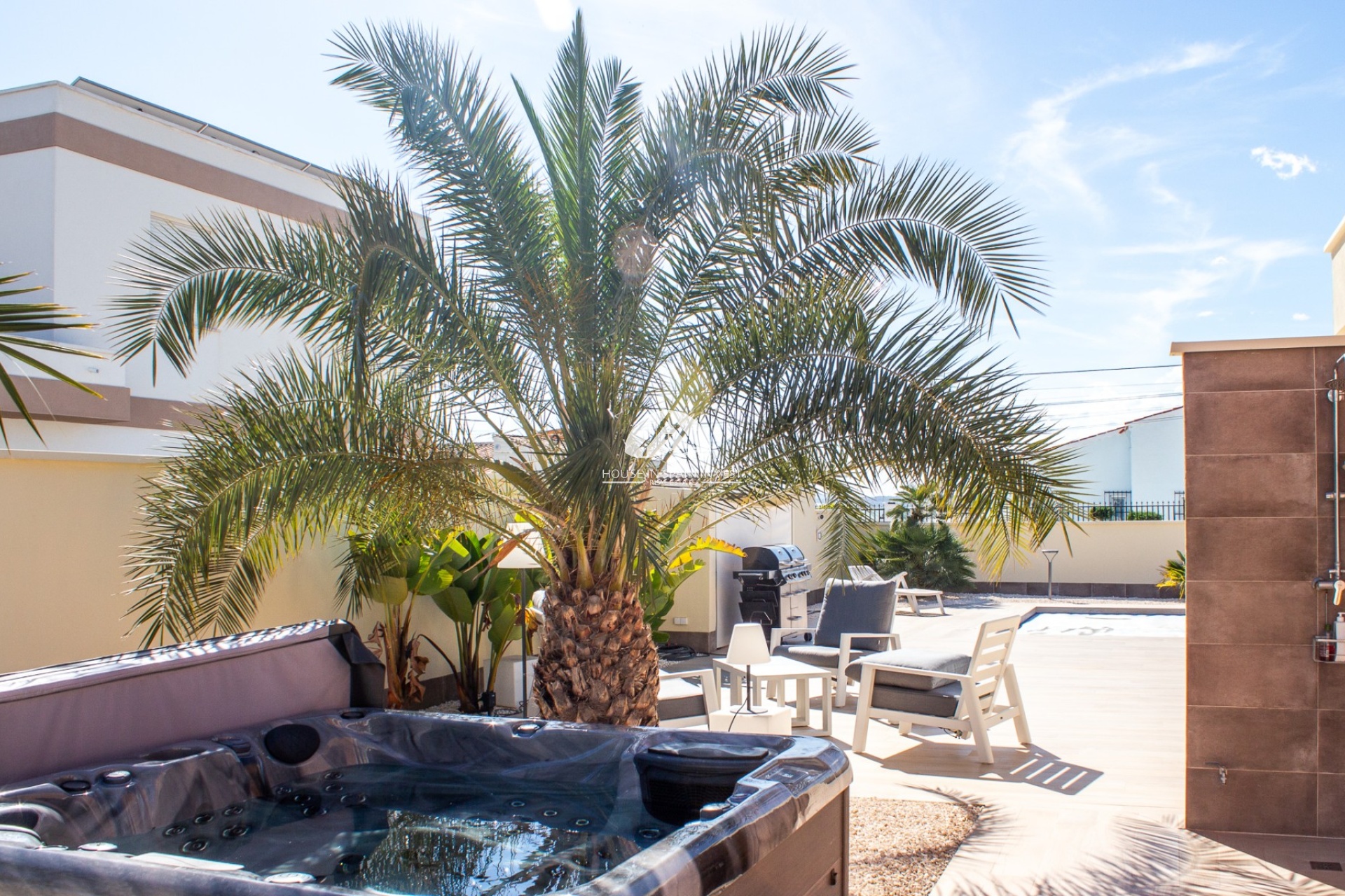 Resale - Villa - Torrevieja - La Siesta - El Salado -  Torreta