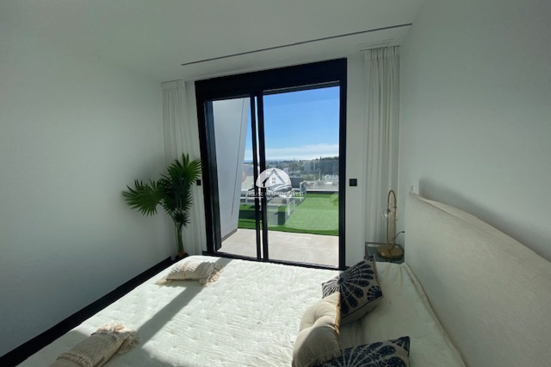 Resale - Villa - Torrevieja - Los Balcones  