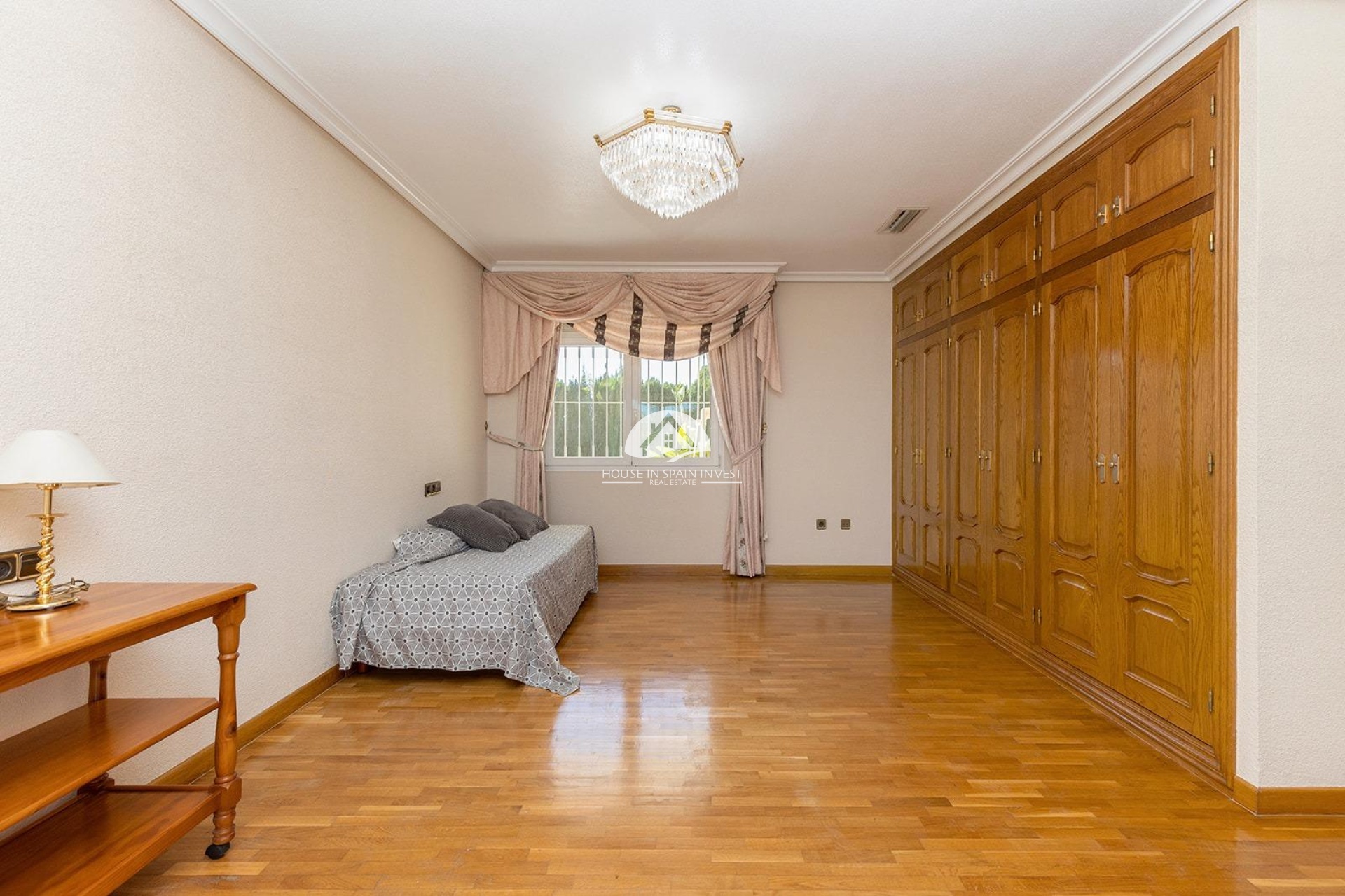 Resale - Villa - Torrevieja - Torreta - Salado