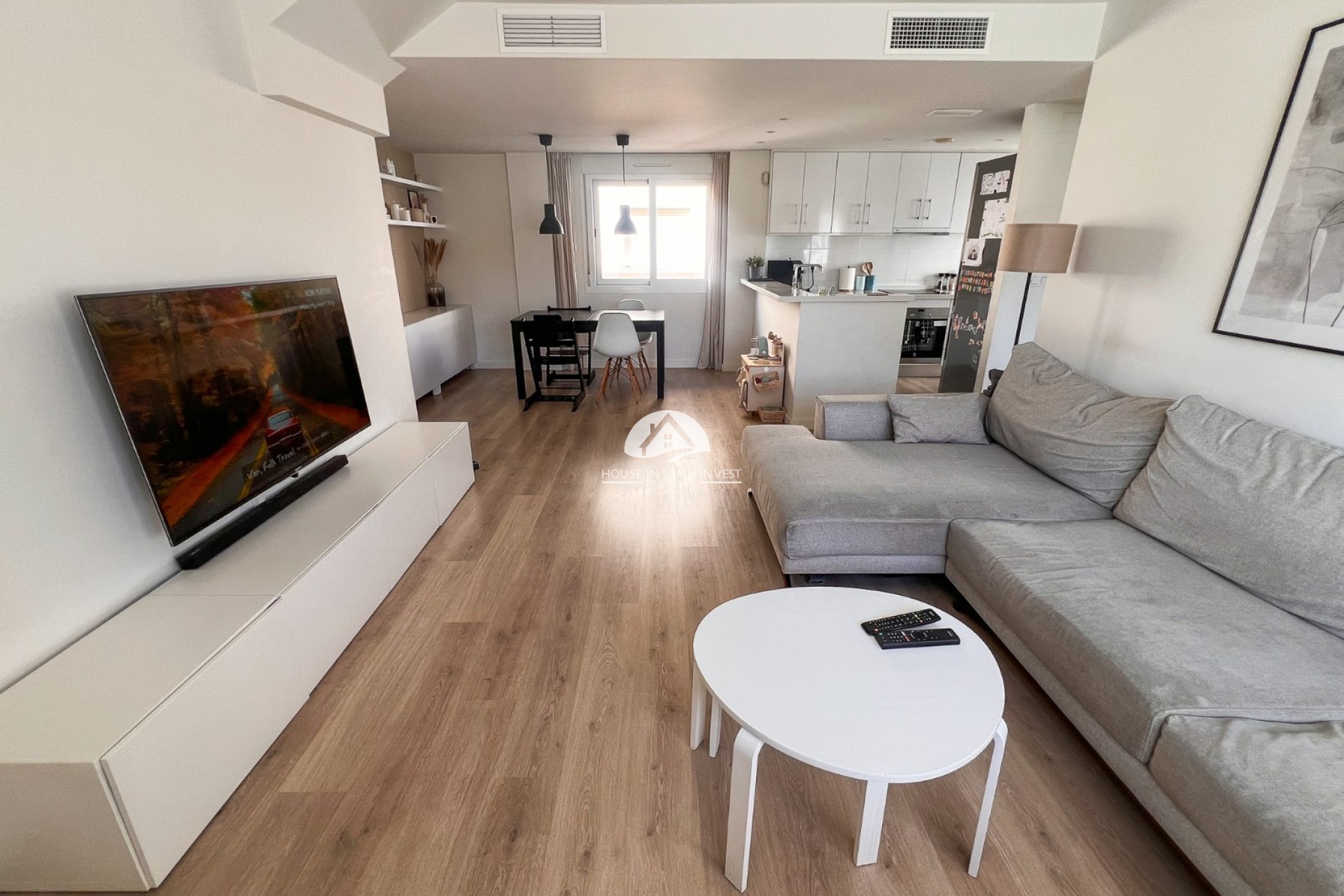 Resale - Villa - Torrevieja