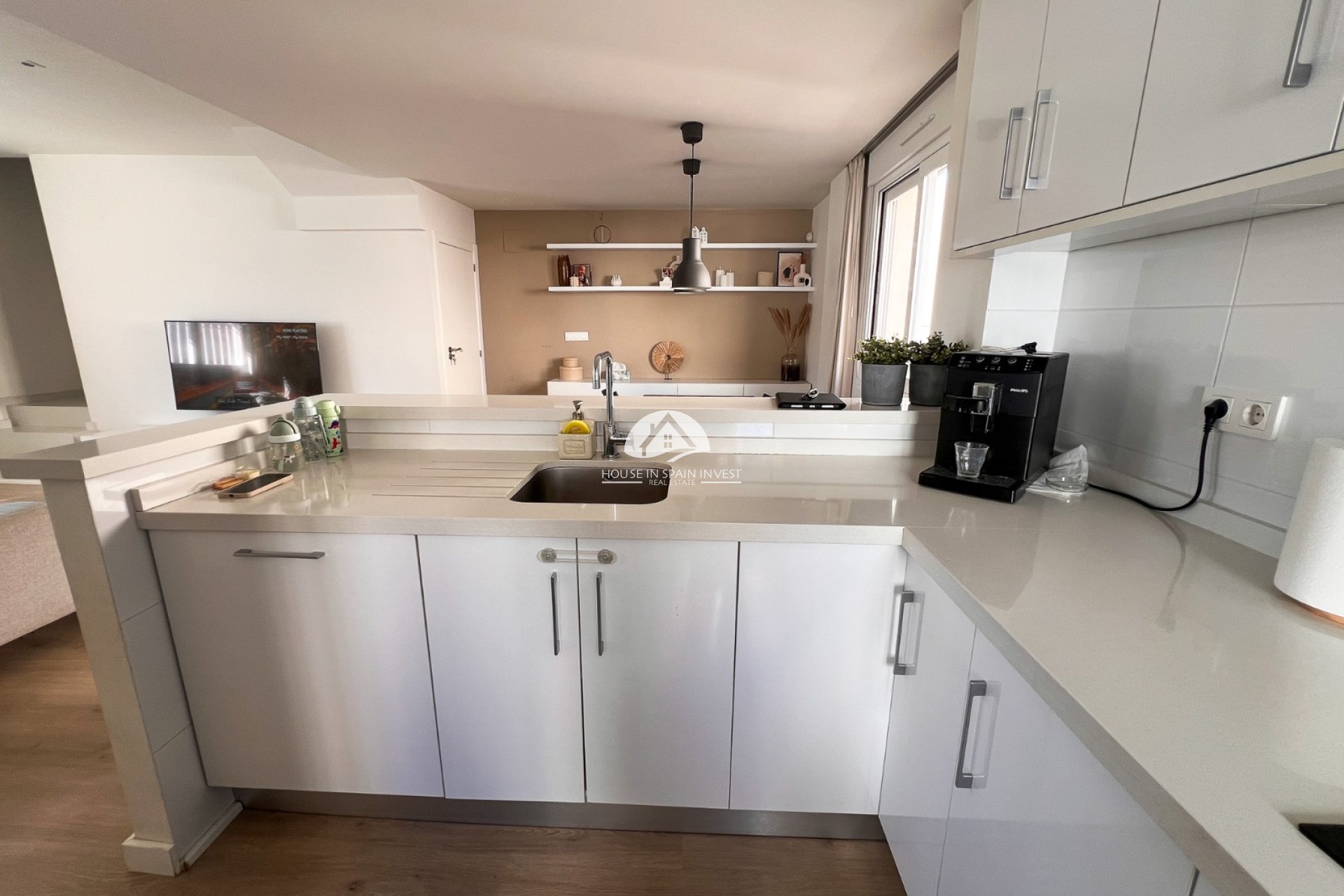 Resale - Villa - Torrevieja