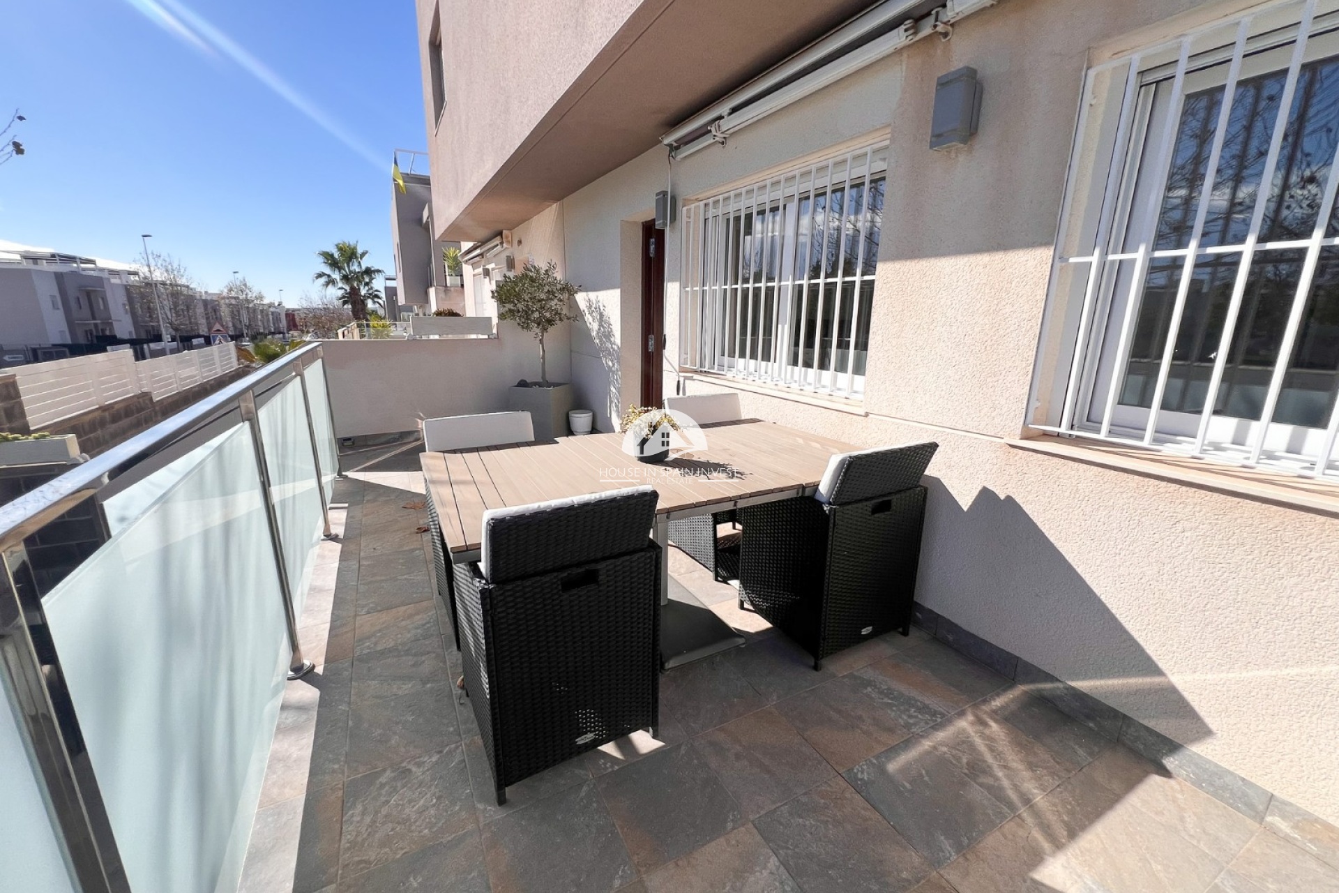 Resale - Villa - Torrevieja