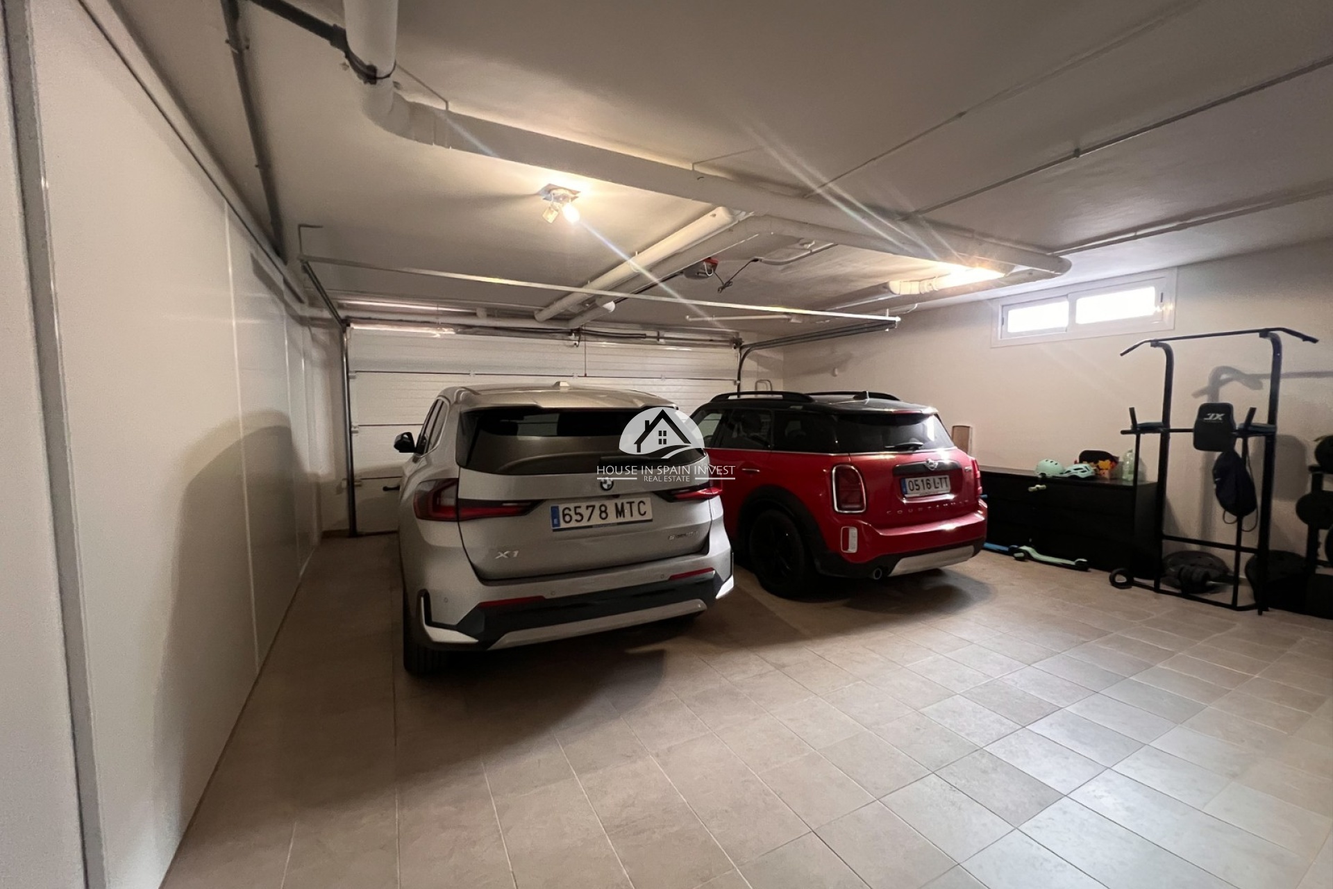 Resale - Villa - Torrevieja