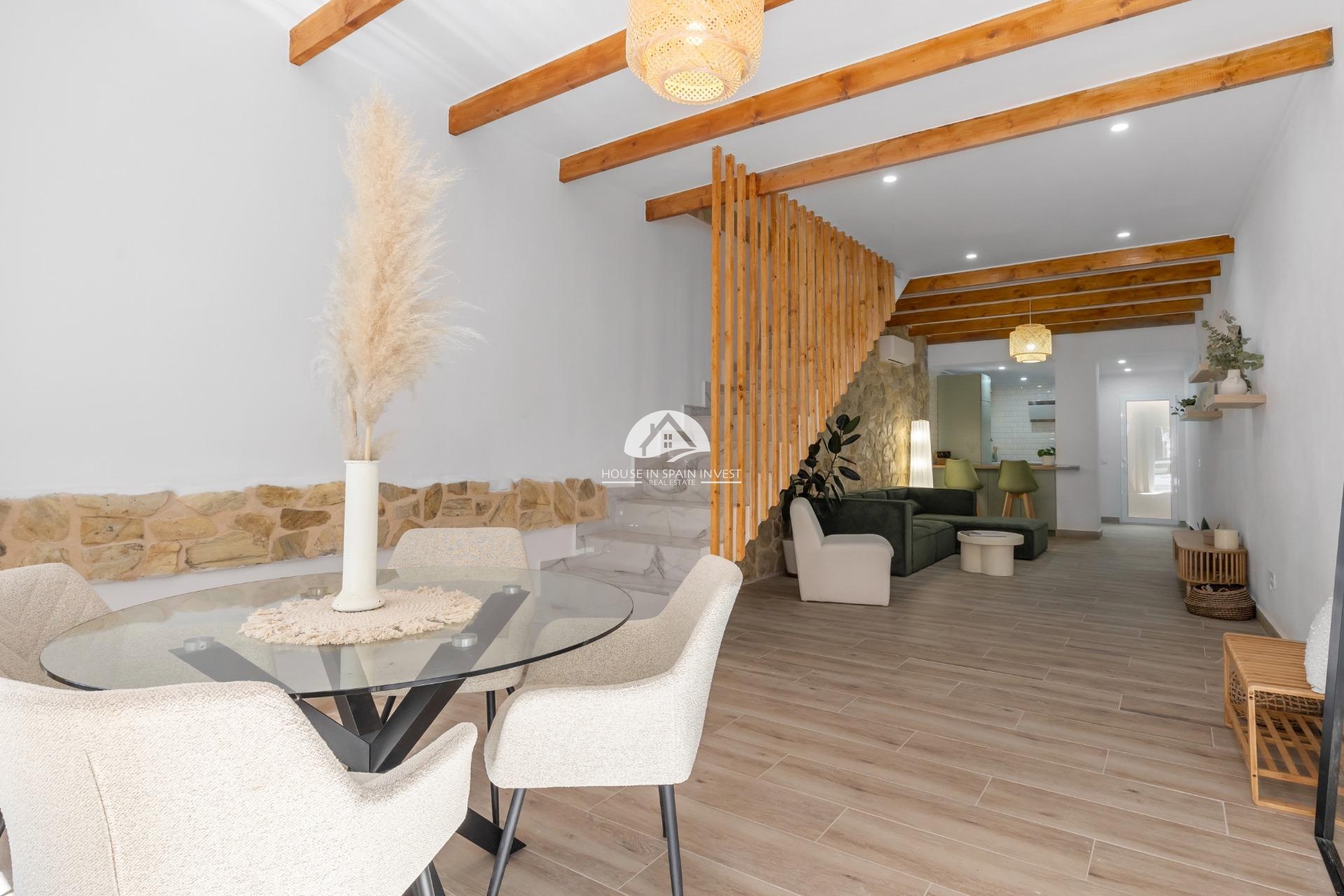 Reventa - Adosado - Torrevieja - Centro