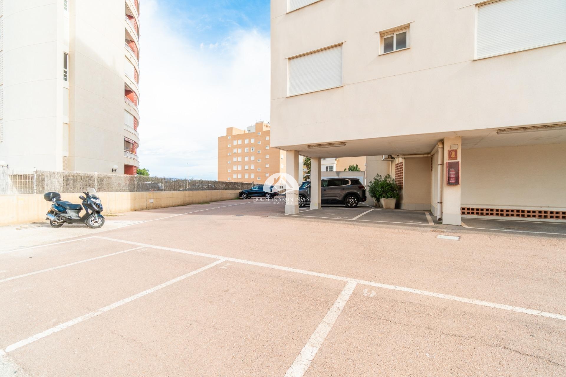 Reventa - Apartamento - Guardamar del Segura - Puerto Deportivo