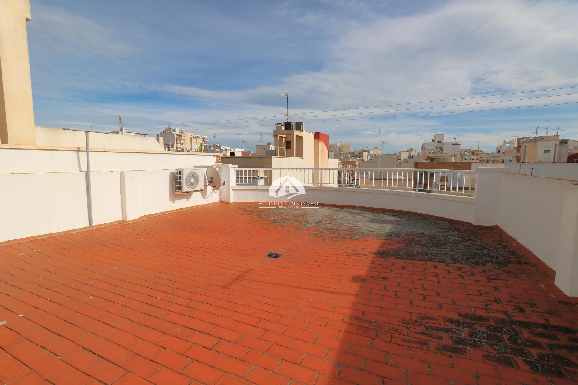 Reventa - Apartamento - Santa Pola - Centro