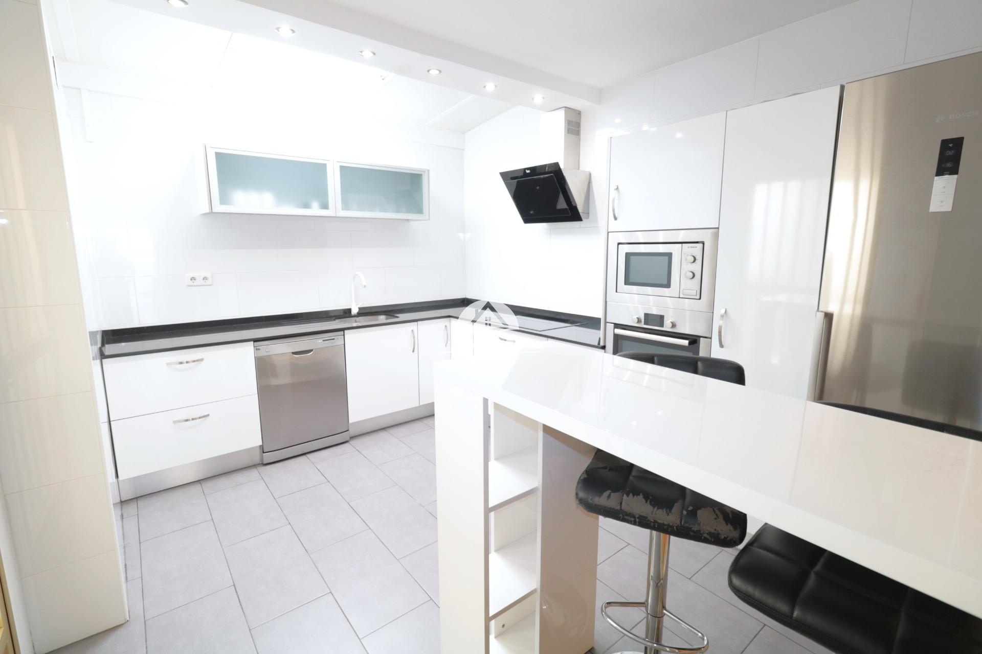 Reventa - Apartamento - Torrevieja - El Acequión - Los Náufragos