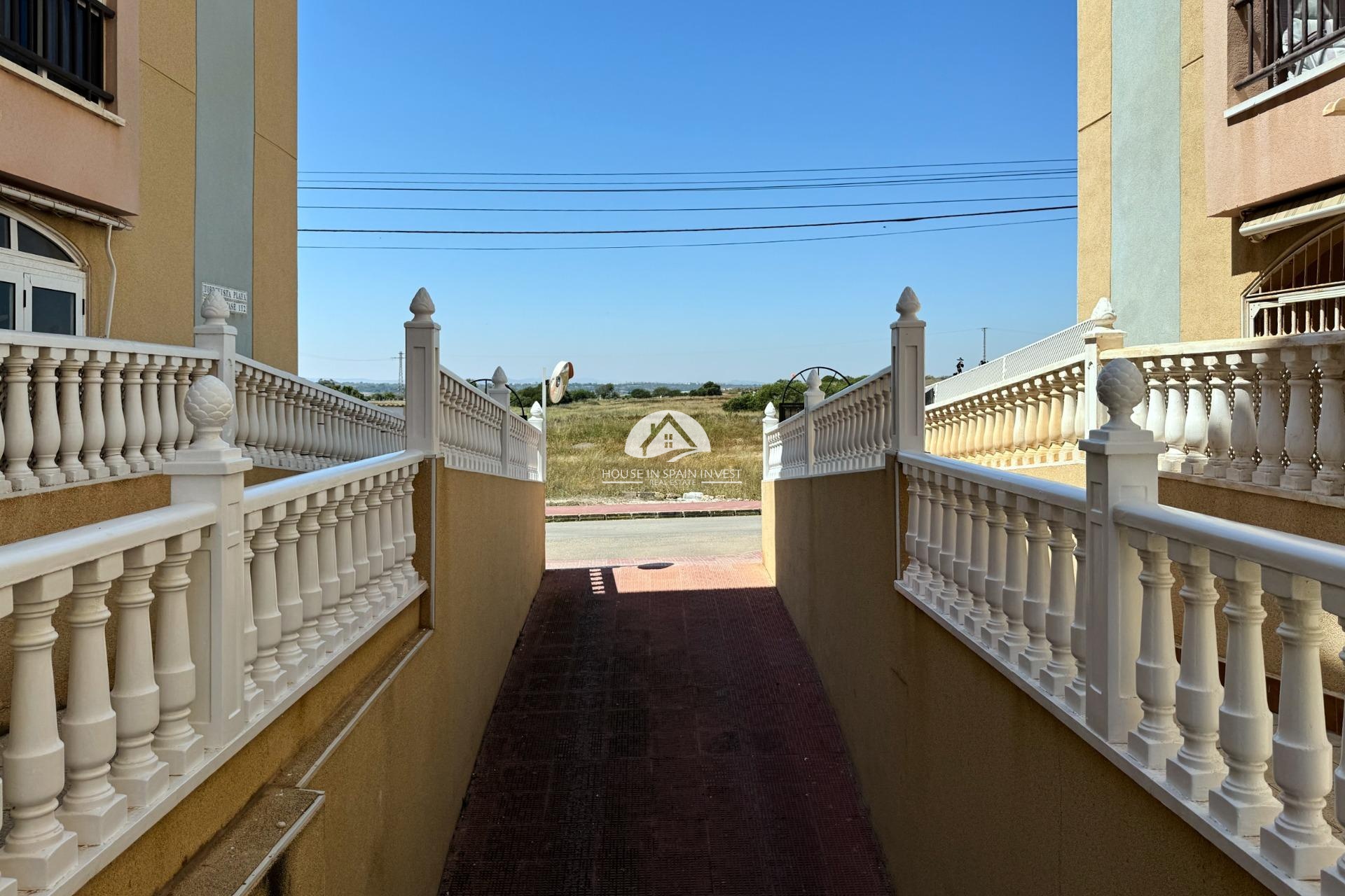 Reventa - Bungalow planta baja - Torrevieja - La Mata