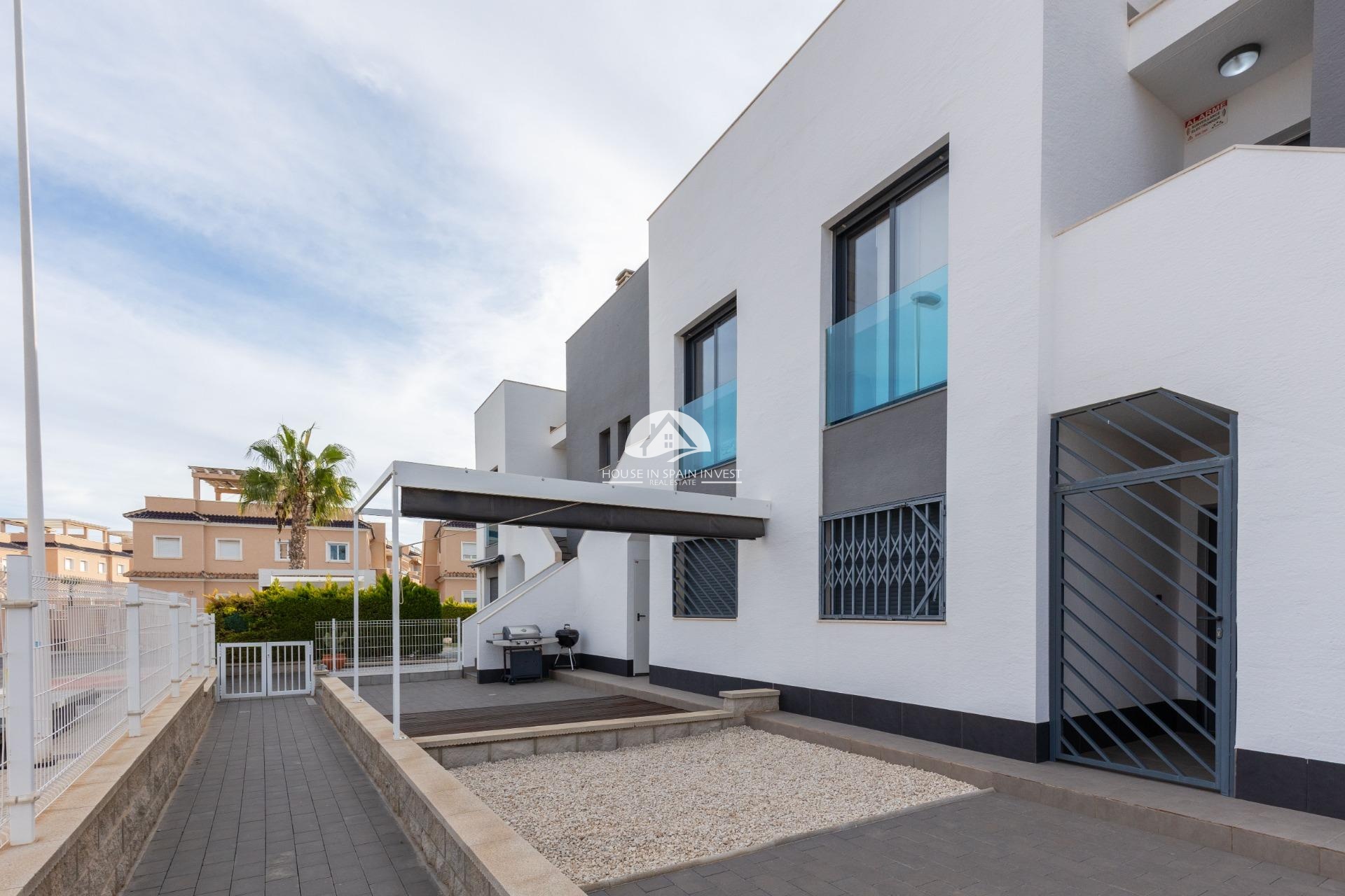 Reventa - Bungalow planta baja - Torrevieja - Los Balcones  