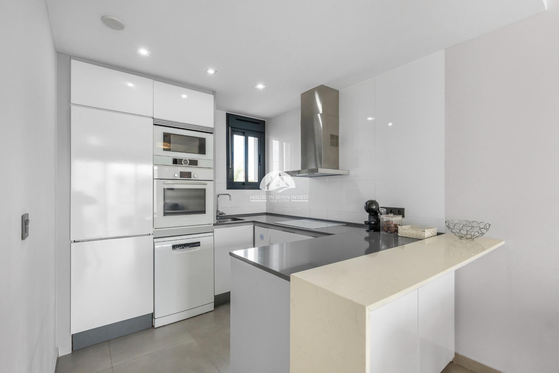 Reventa - Bungalow planta baja - Torrevieja - Los Balcones  