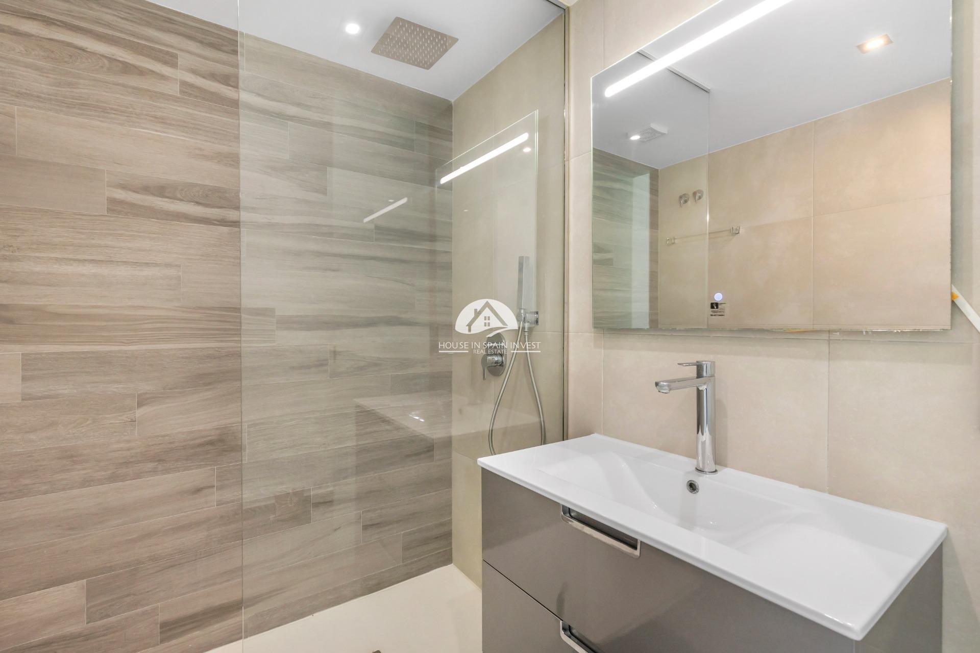 Reventa - Bungalow planta baja - Torrevieja - Los Balcones  