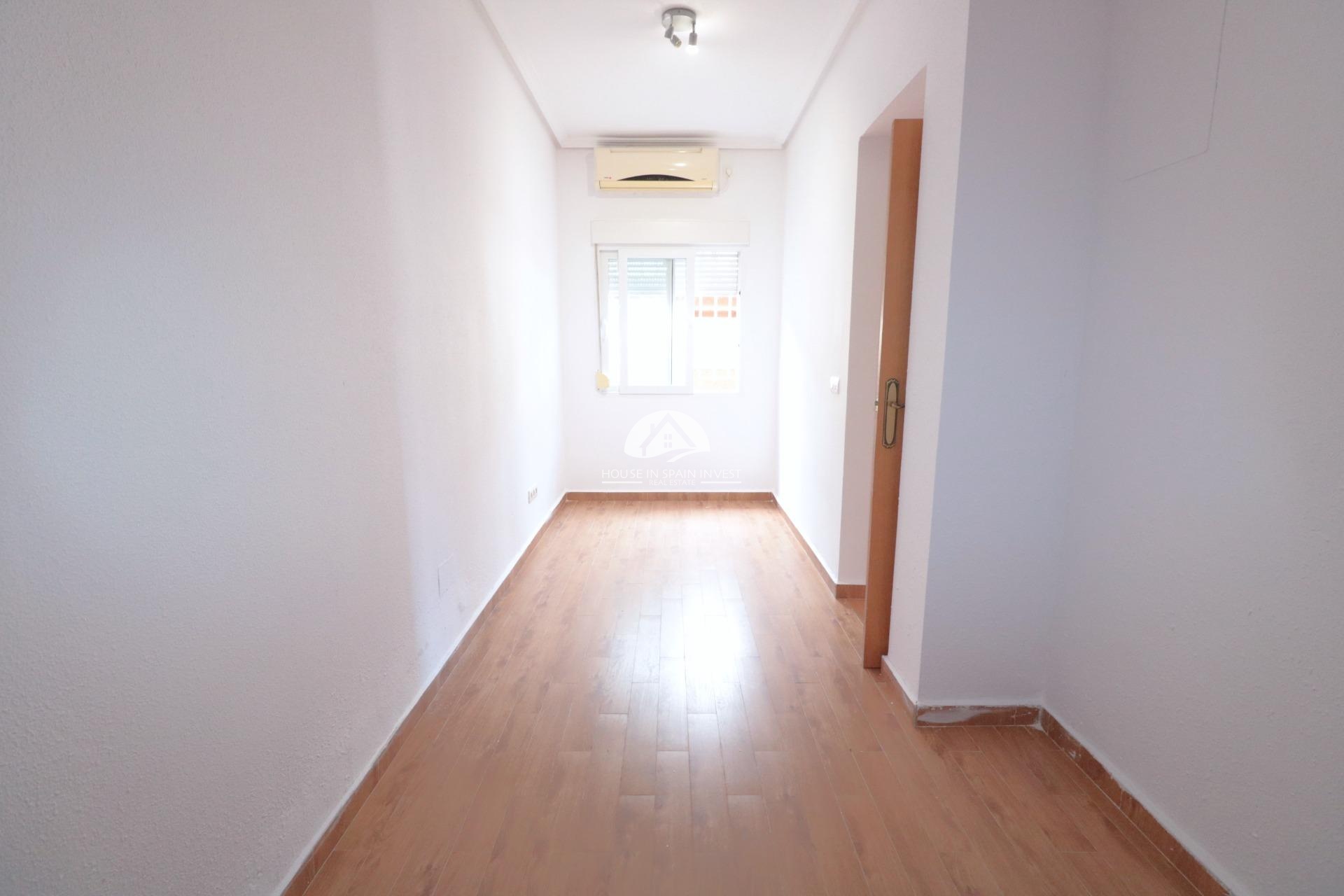 Reventa - Chalet - Torrevieja - Los Balcones  