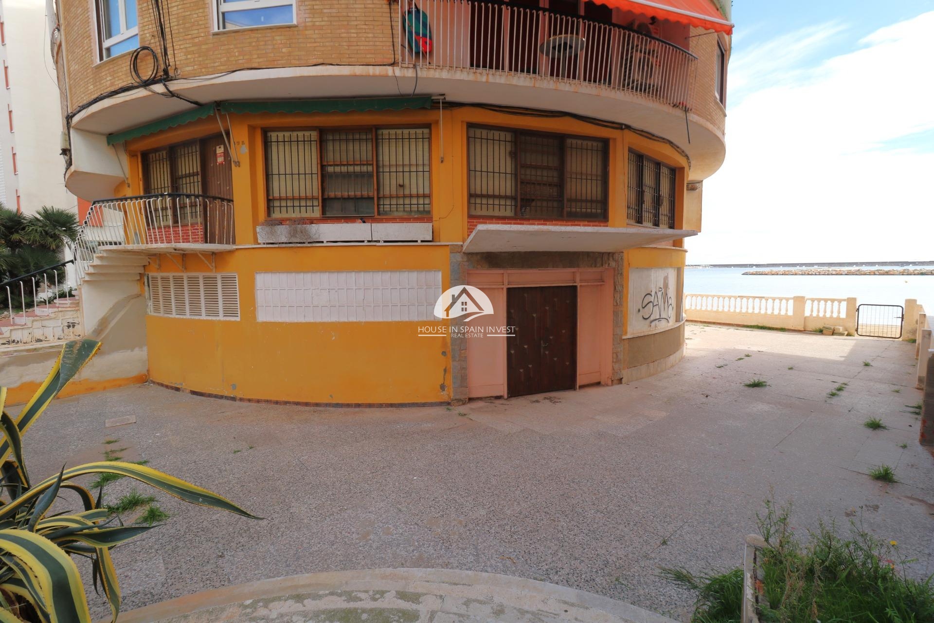 Reventa - Local comercial - Torrevieja - Centro