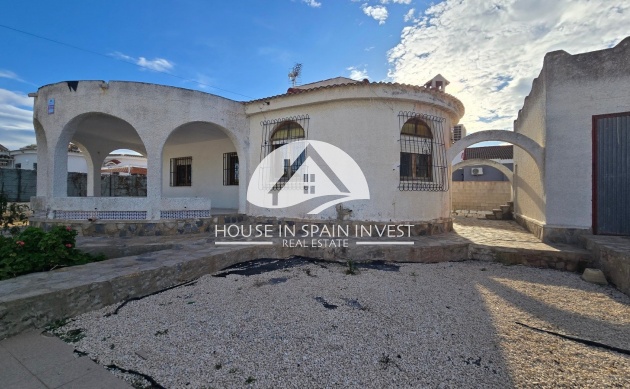 Villa - Resale - Torrevieja - La Siesta - El Chaparral - San Luis