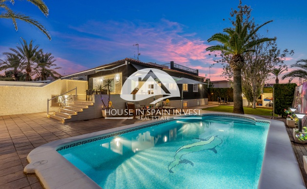 Villa - Resale - Torrevieja - Punta Prima  