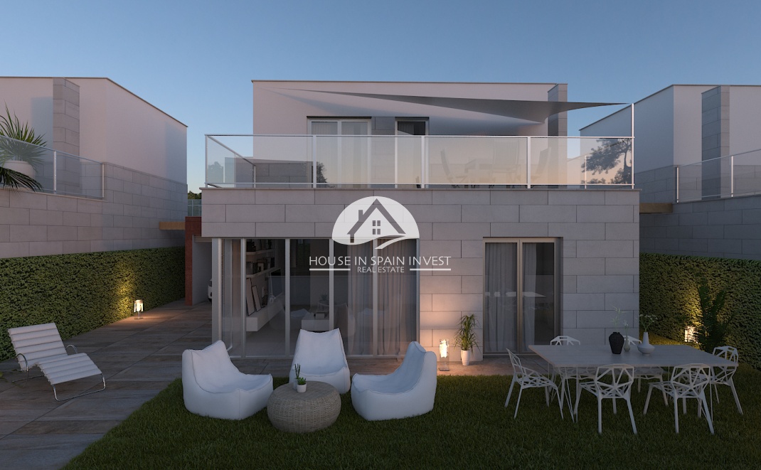 Obra nueva - Chalet - Los Alcázares