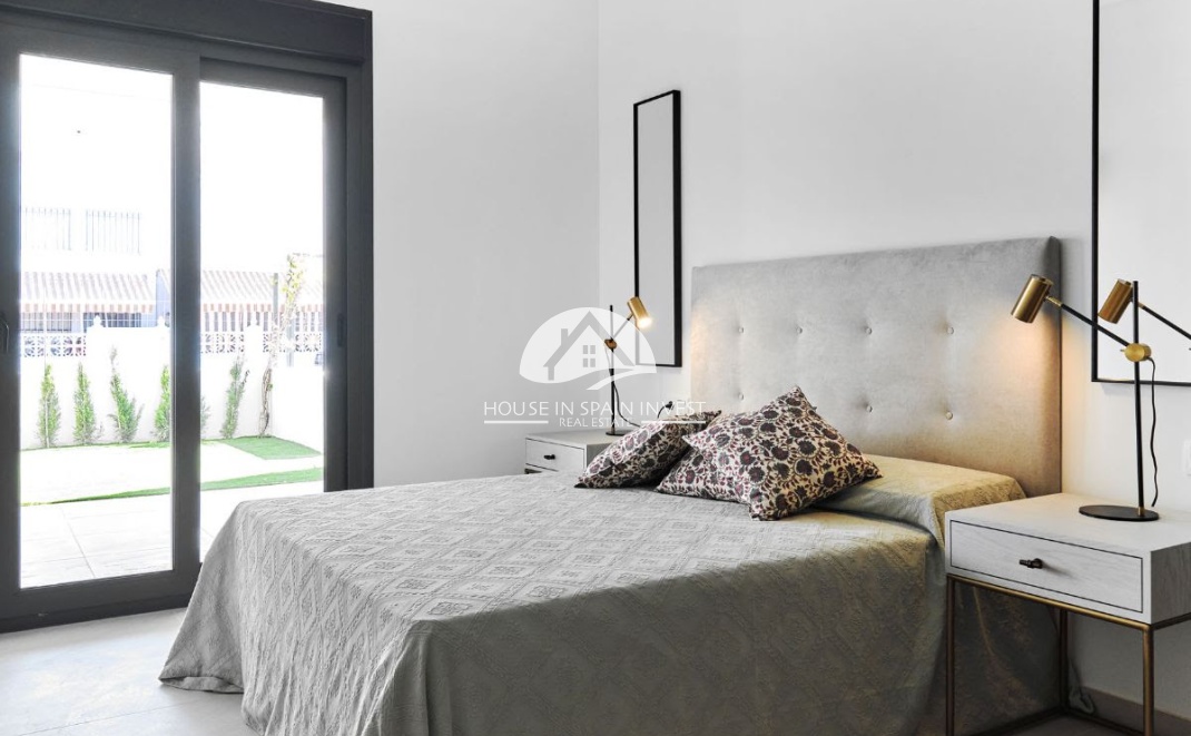 Obra nueva - low-bungalow - Torrevieja