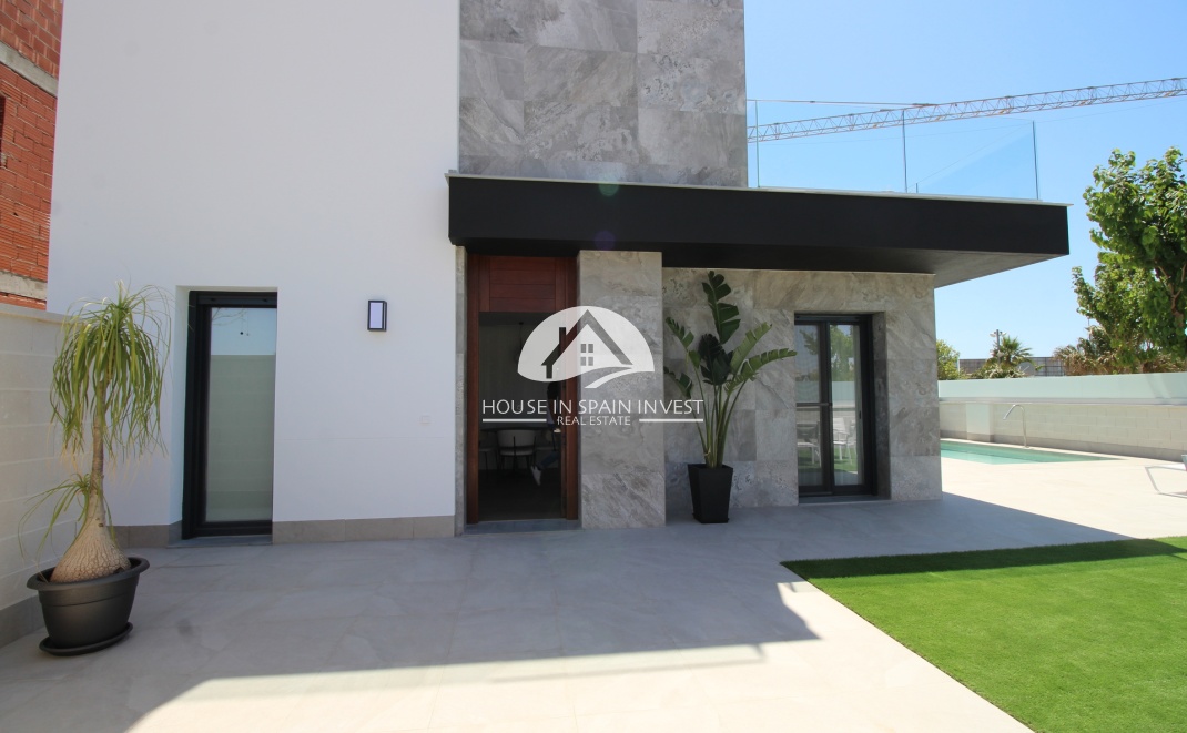 Nieuwbouw   - Villa - Pilar de la Horadada - Costa Blanca