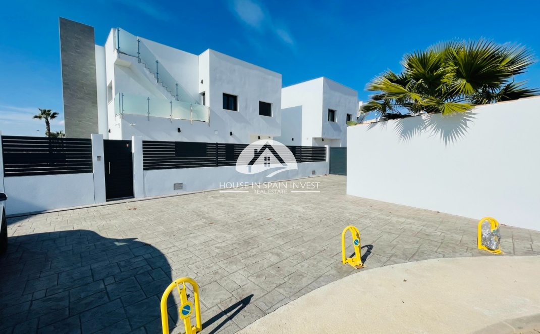 Nieuwbouw   - Villa - Torrevieja