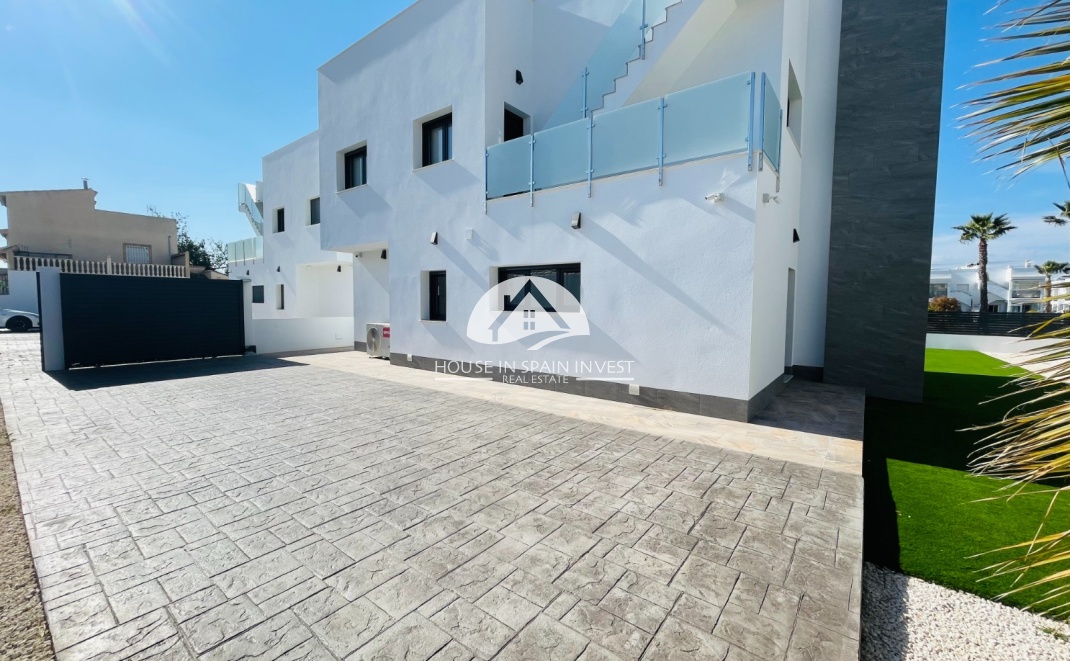 Nieuwbouw   - Villa - Torrevieja