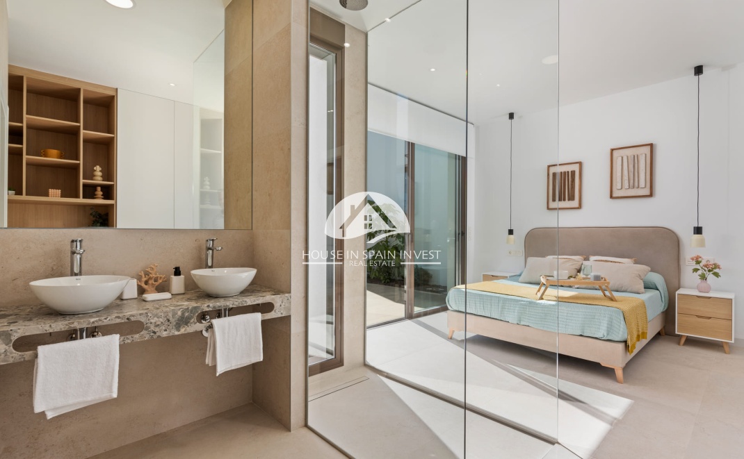 Obra nueva - Chalet - Los Alcázares