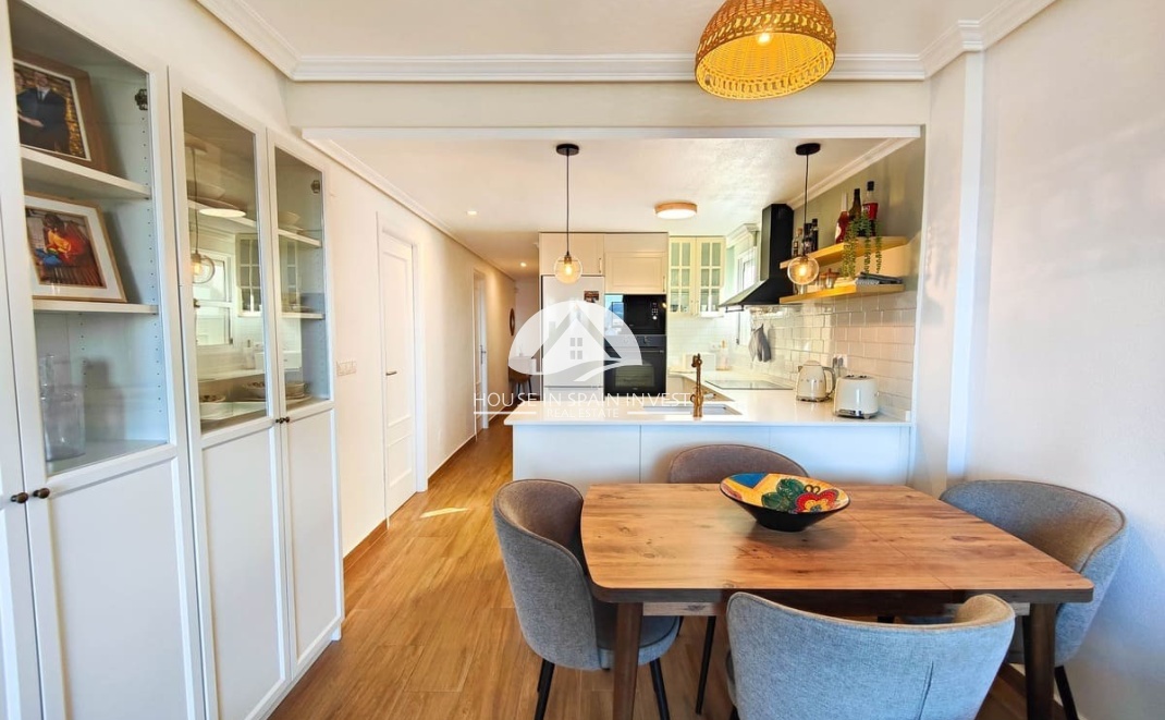 Resale - Apartment - Torrevieja