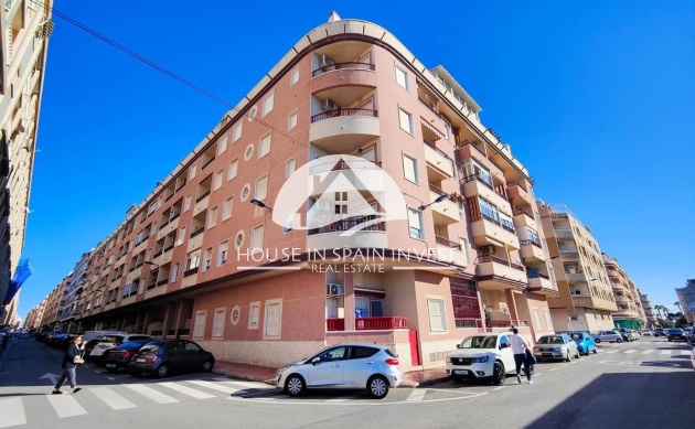 Resale - Apartment - Torrevieja