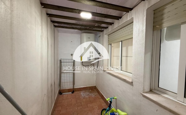 Resale - Apartment  - Torrevieja - Playa del Cura