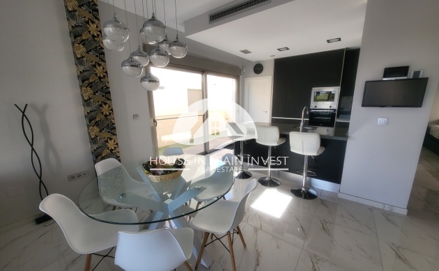 Resale - Villa - Orihuela Costa - Villamartín