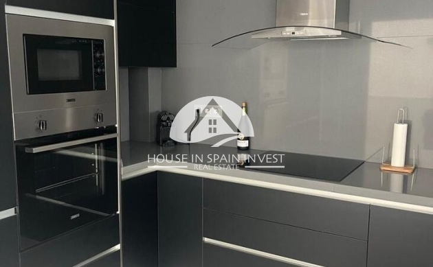 Resale - Villa - Orihuela Costa - Villamartín