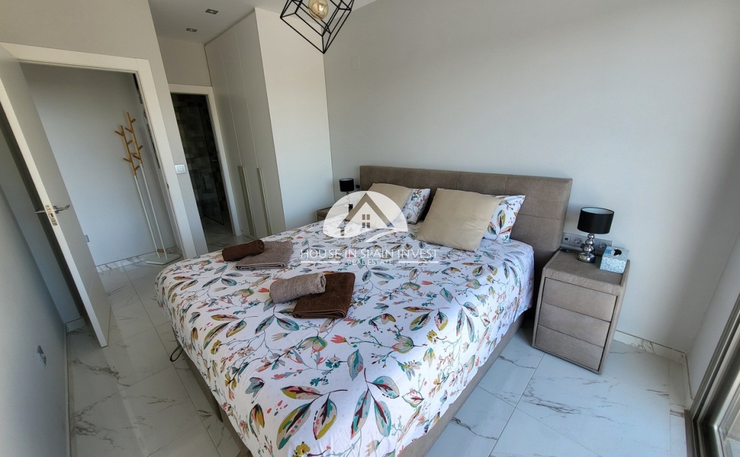 Resale - Villa - Orihuela Costa - Villamartín
