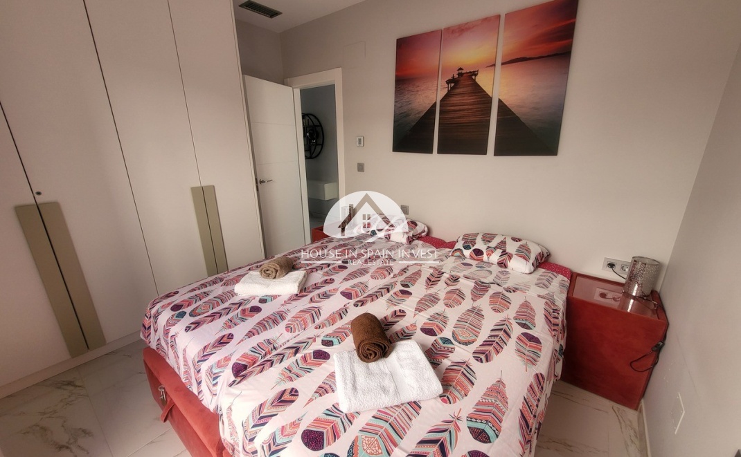 Resale - Villa - Orihuela Costa - Villamartín