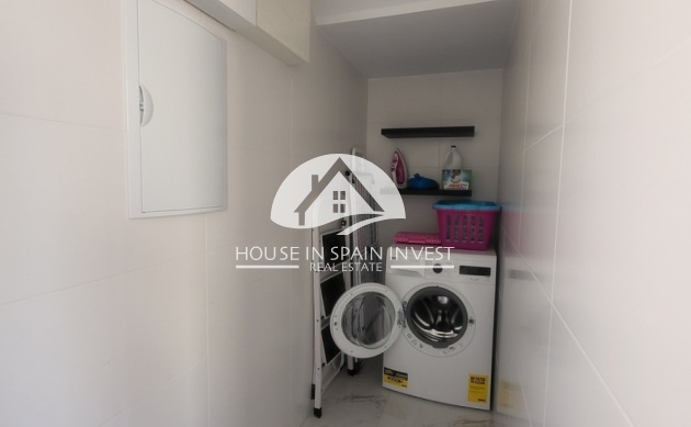 Resale - Villa - Orihuela Costa - Villamartín