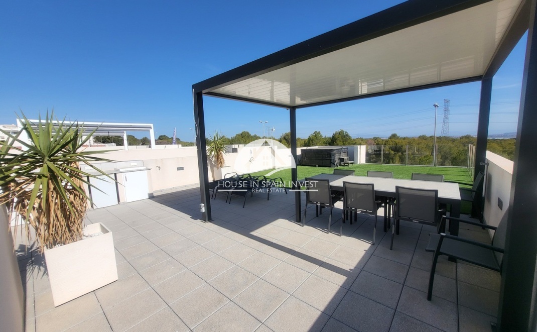 Resale - Villa - Orihuela Costa - Villamartín