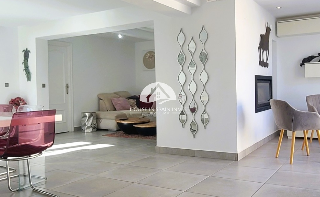 Resale - Villa - Torrevieja - Los Balcones  