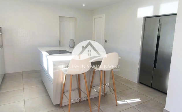 Resale - Villa - Torrevieja - Los Balcones  