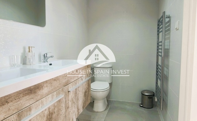 Resale - Villa - Torrevieja - Los Balcones  