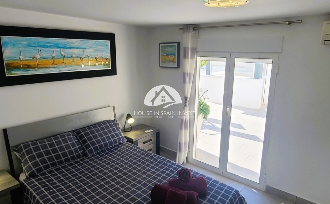 Resale - Villa - Torrevieja - Los Balcones  