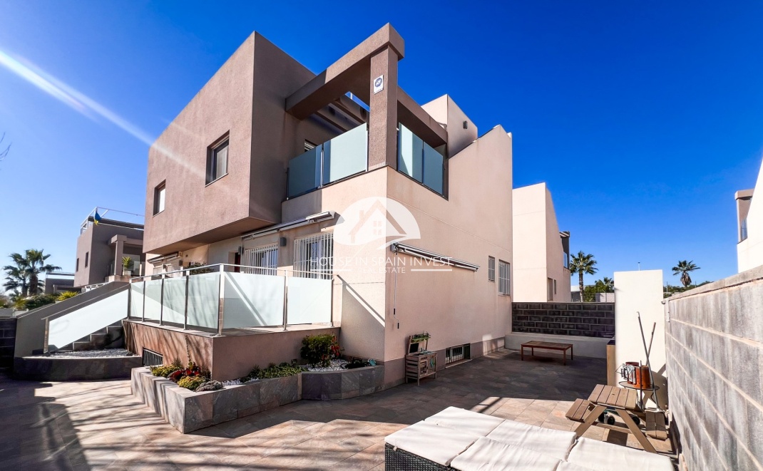 Resale - Townhouse - Torrevieja