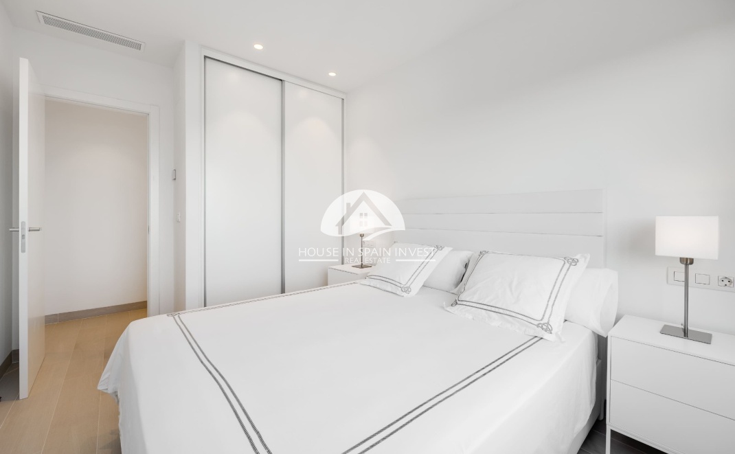 Reventa - Apartamento - Las Colinas Golf