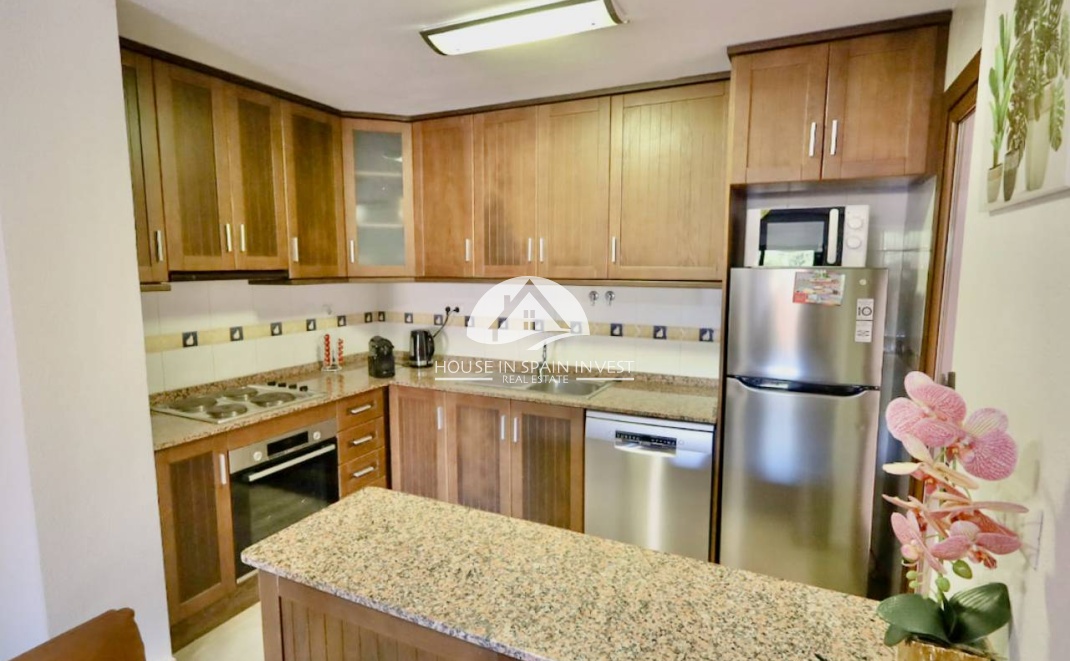 Resale - Apartment  - Torrevieja - Aguas Nuevas - Sector 25