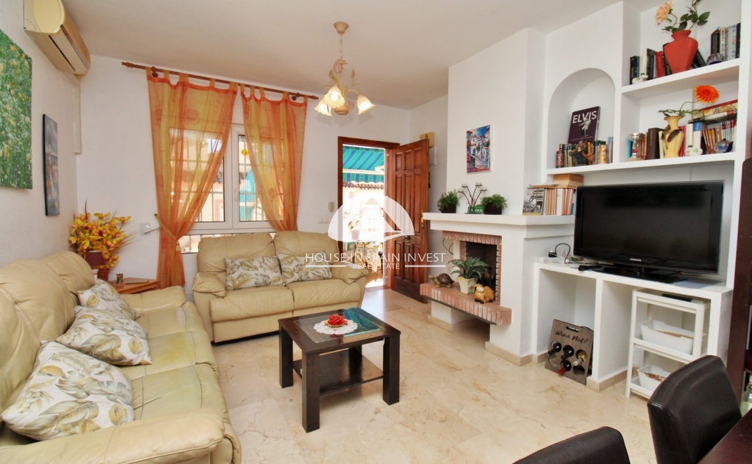 Resale - Apartment  - Orihuela Costa - Playa Flamenca