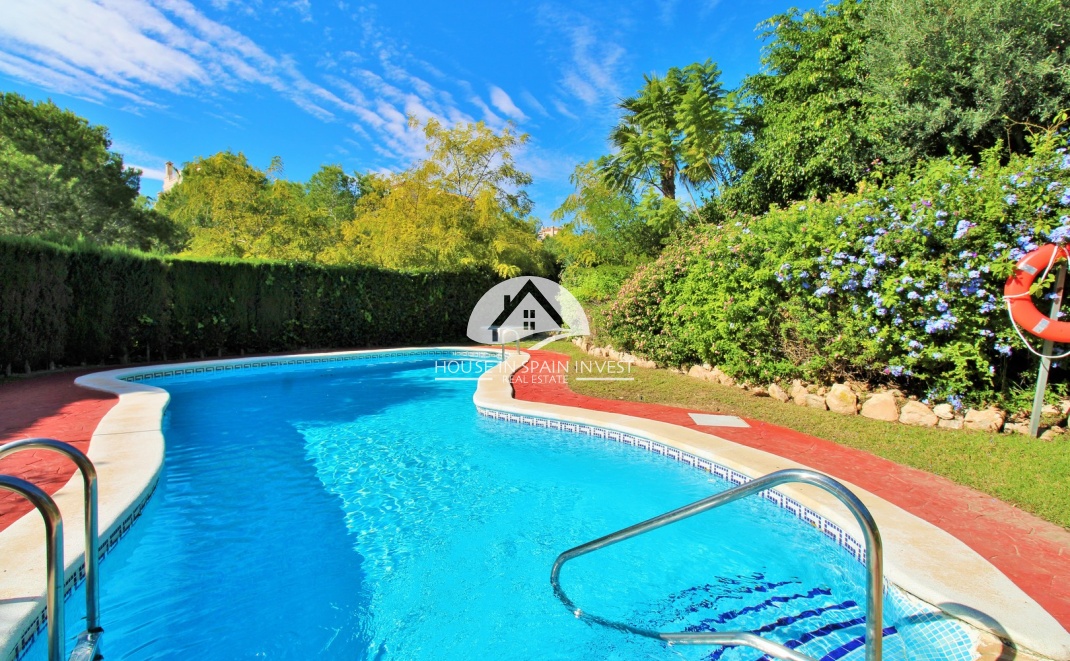 Resale - Apartment  - Orihuela Costa - Playa Flamenca