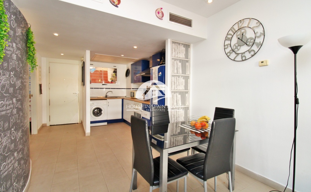 Resale - Apartment  - Playa Flamenca